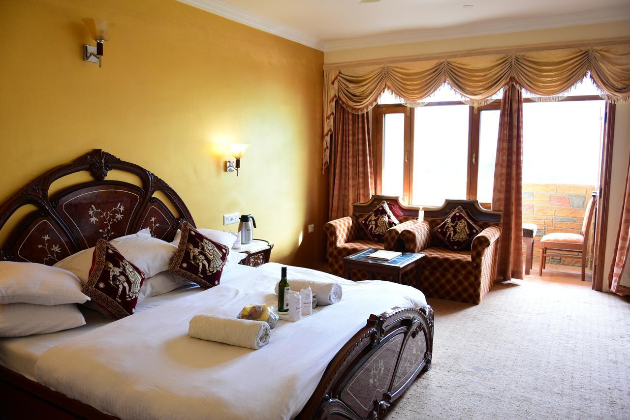 Hotel Park Paradise Manali Manāli Exteriör bild