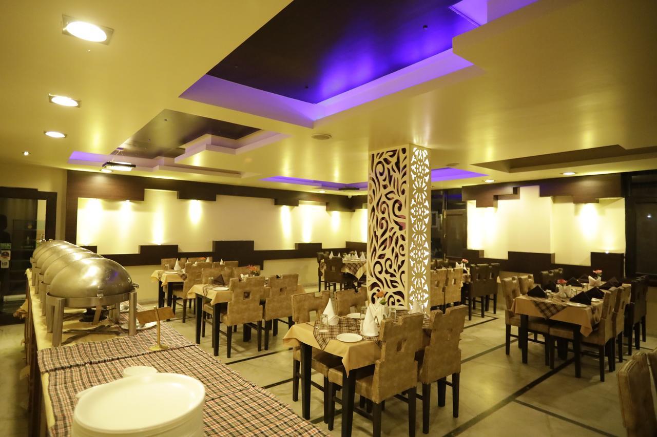 Hotel Park Paradise Manali Manāli Exteriör bild